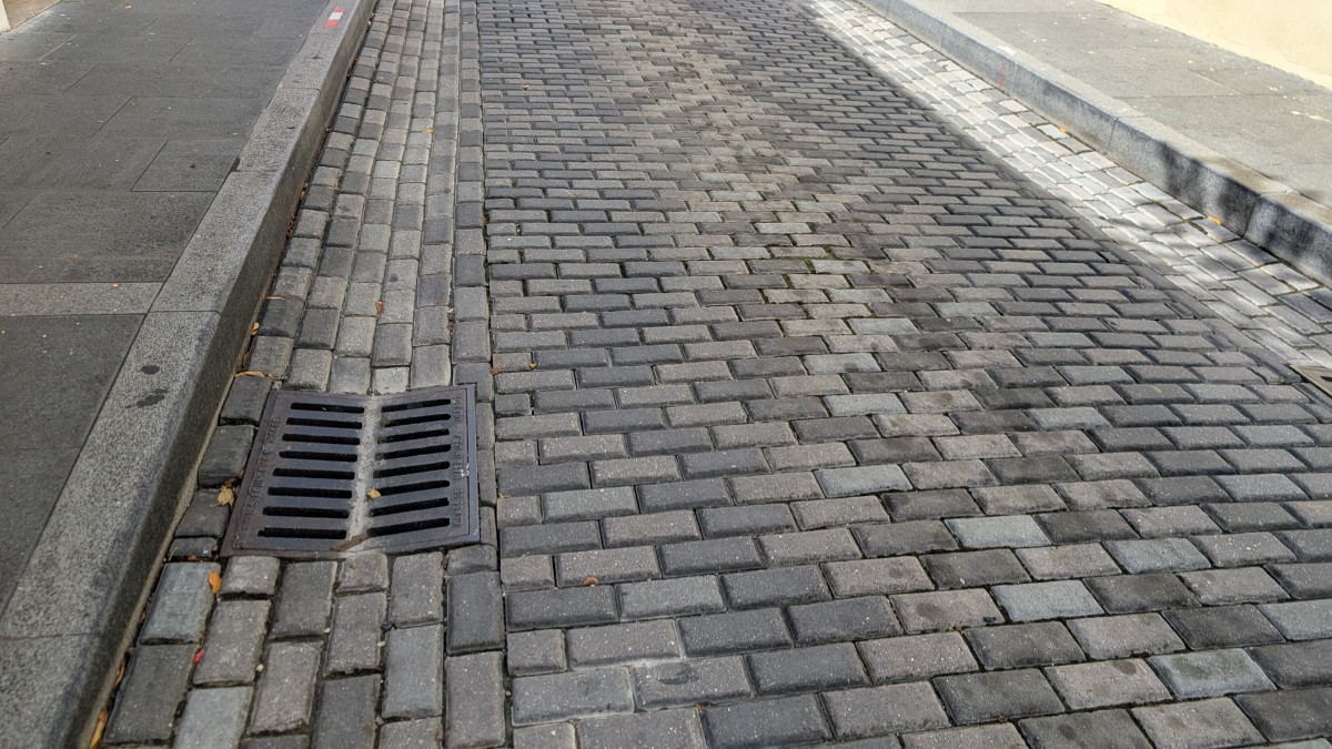 PXL_20251130_163210834