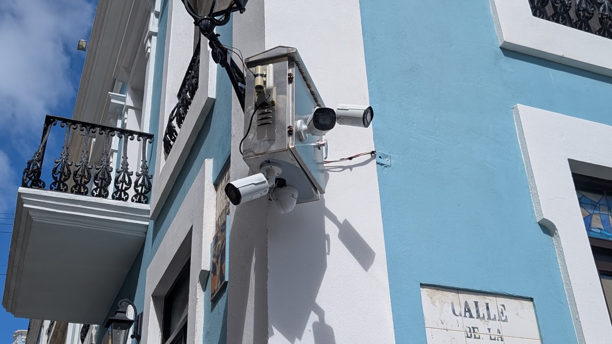 PXL_20251130_164023365