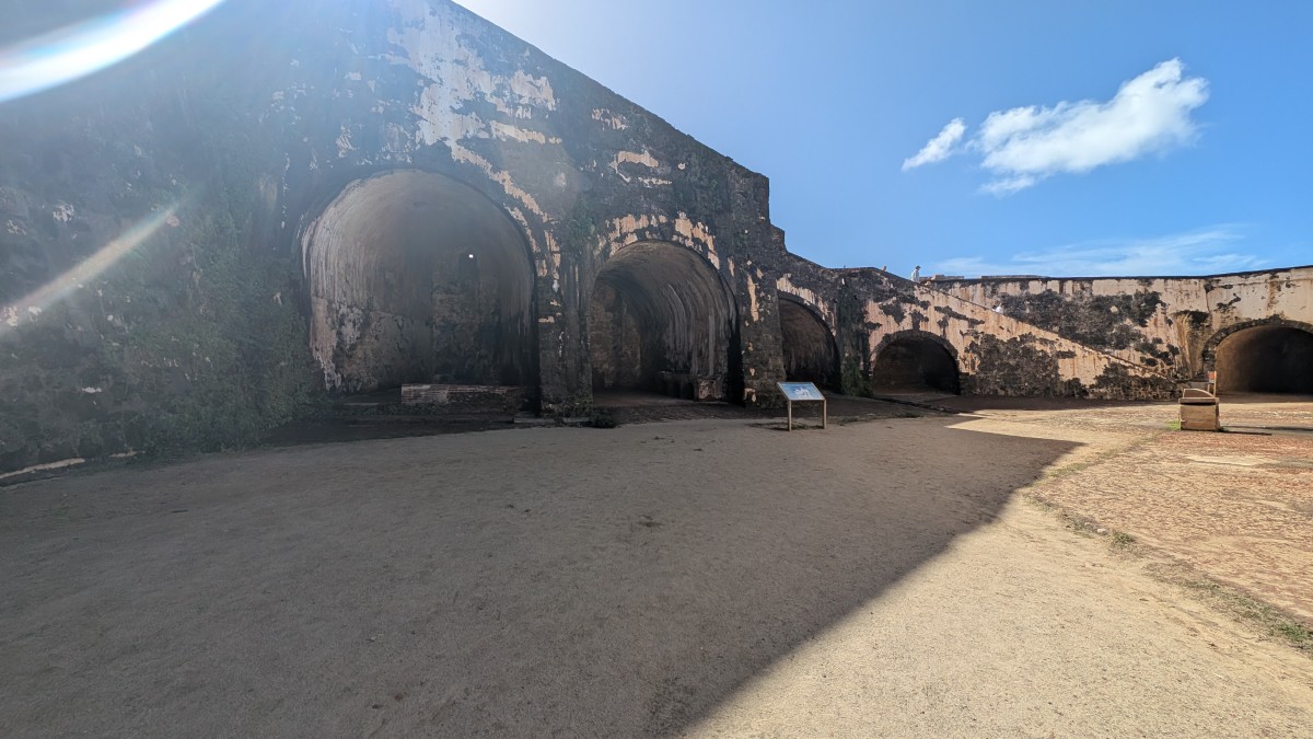 PXL_20251130_180330392