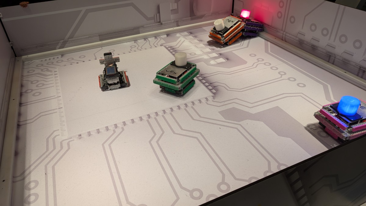 PXL_20251203_184957666