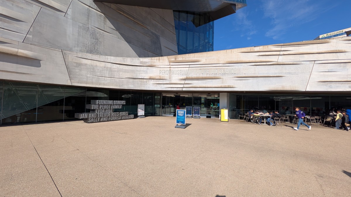 PXL_20251203_191429214