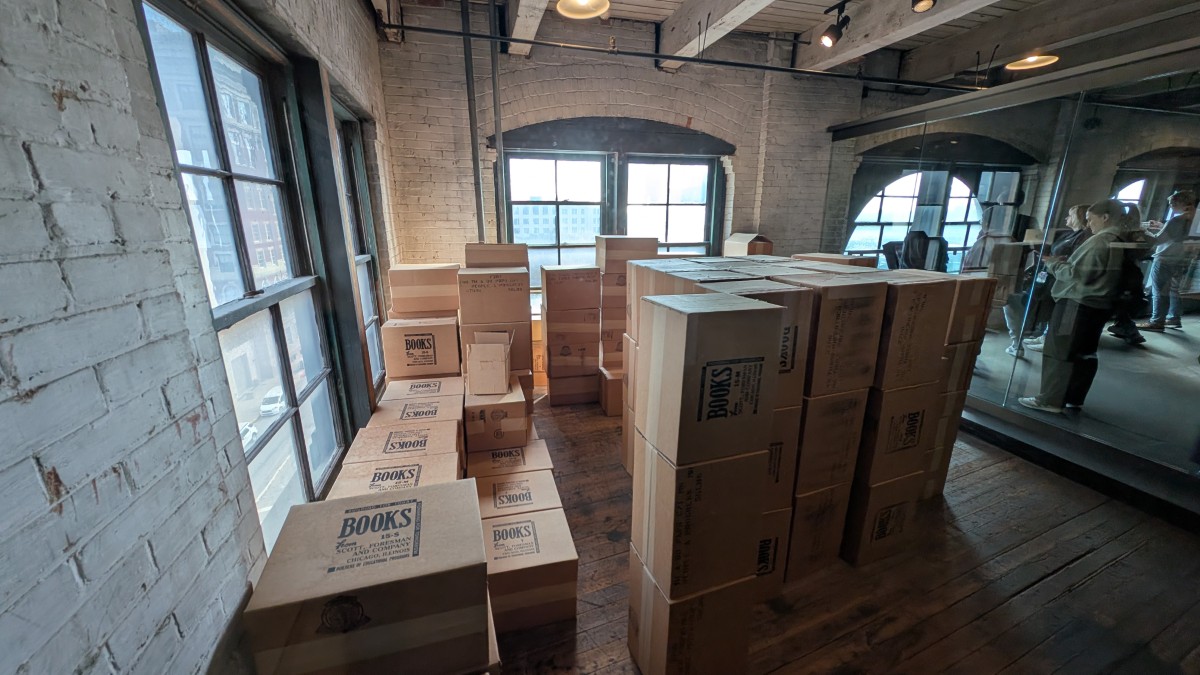 PXL_20251203_201815292