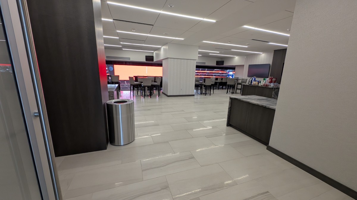 PXL_20251204_175518594