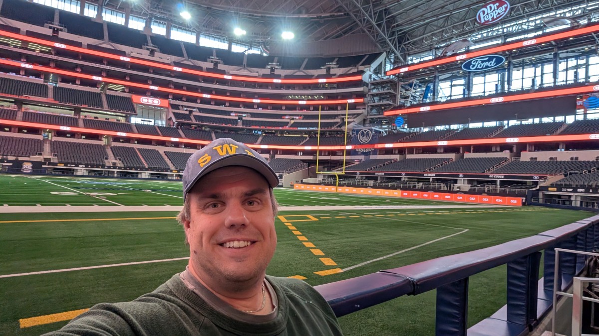 PXL_20251204_181352679