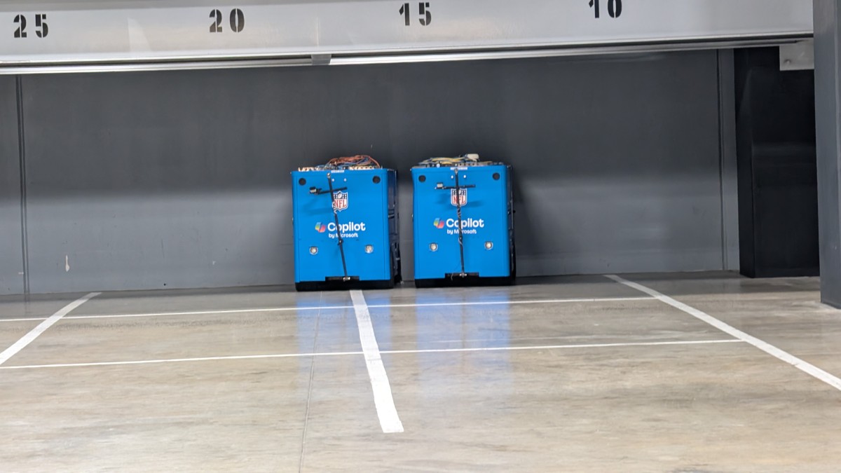 PXL_20251204_182857802