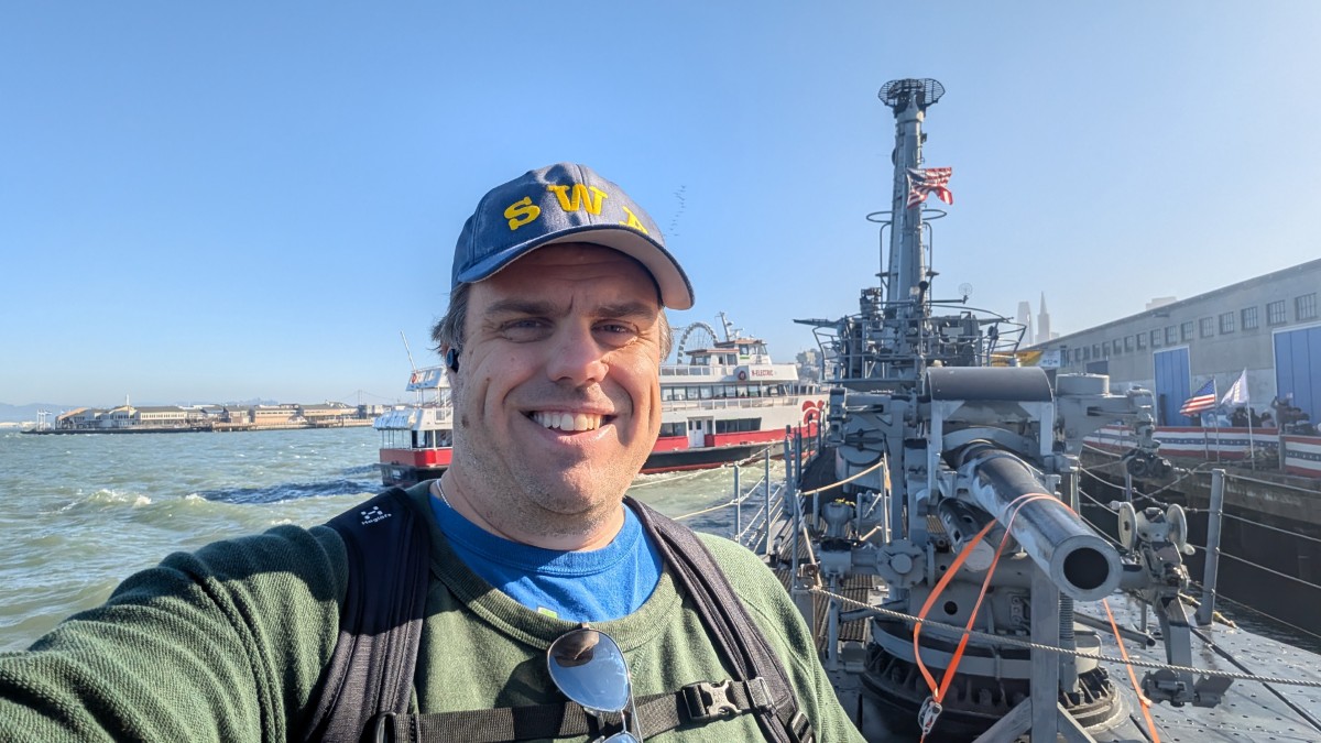 PXL_20251210_204621991