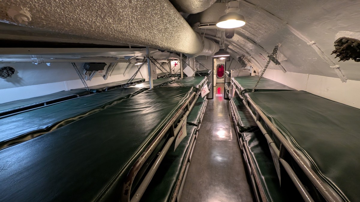 PXL_20251210_210202914