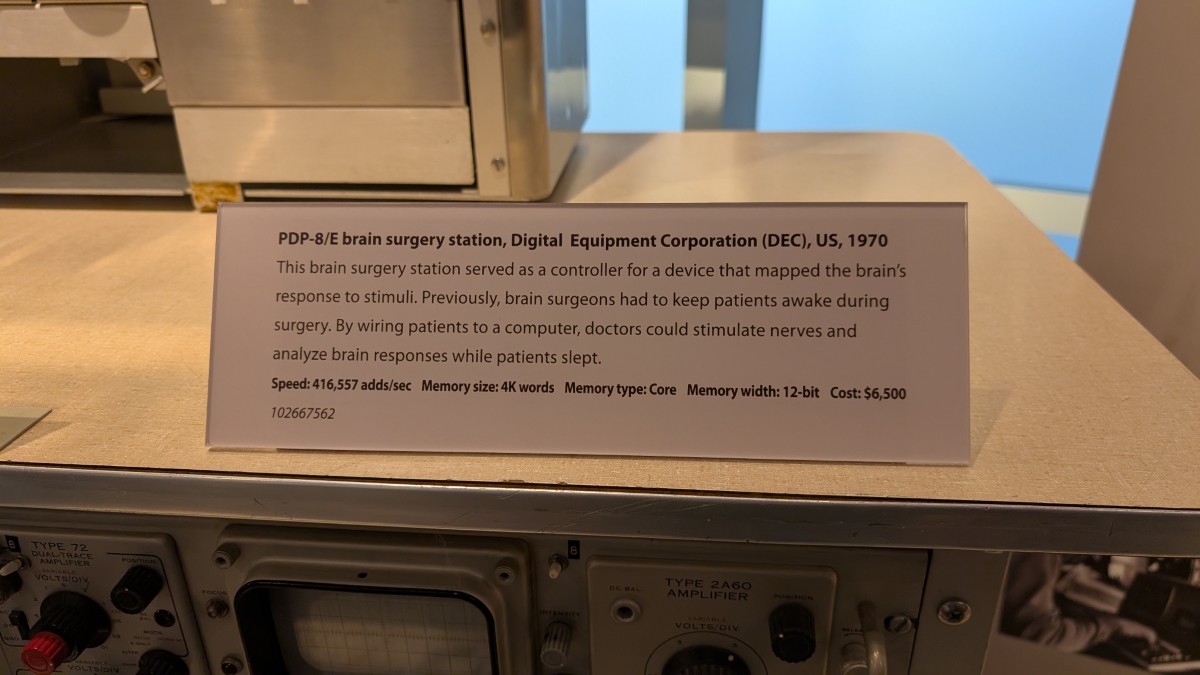 PXL_20251211_191619738